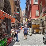Al Centro Storico Daire Napoli