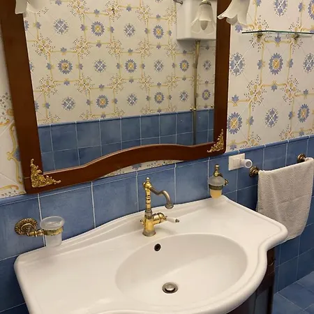 Al Centro Storico Naples